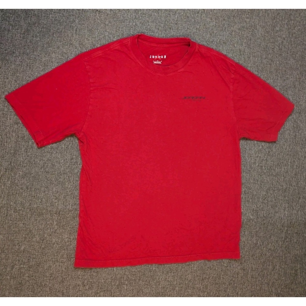 Air Jordan Racing Graphic Car T-Shirt Red Spell Out Logo Size Large Men's Tee